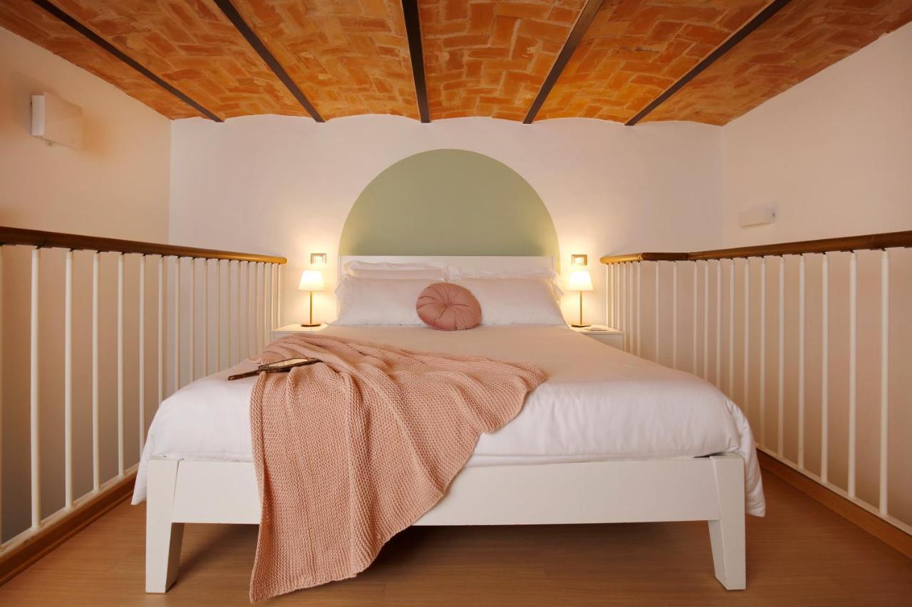 Villa Fiorita كاتوليكا المظهر الخارجي الصورة